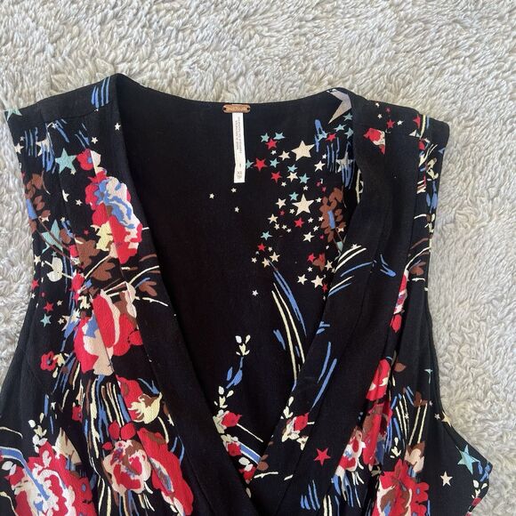 Free People Back  To Basics Floral Tunic Wrap Blouse Flowers Stars Print Size XS - Picture 4 of 7